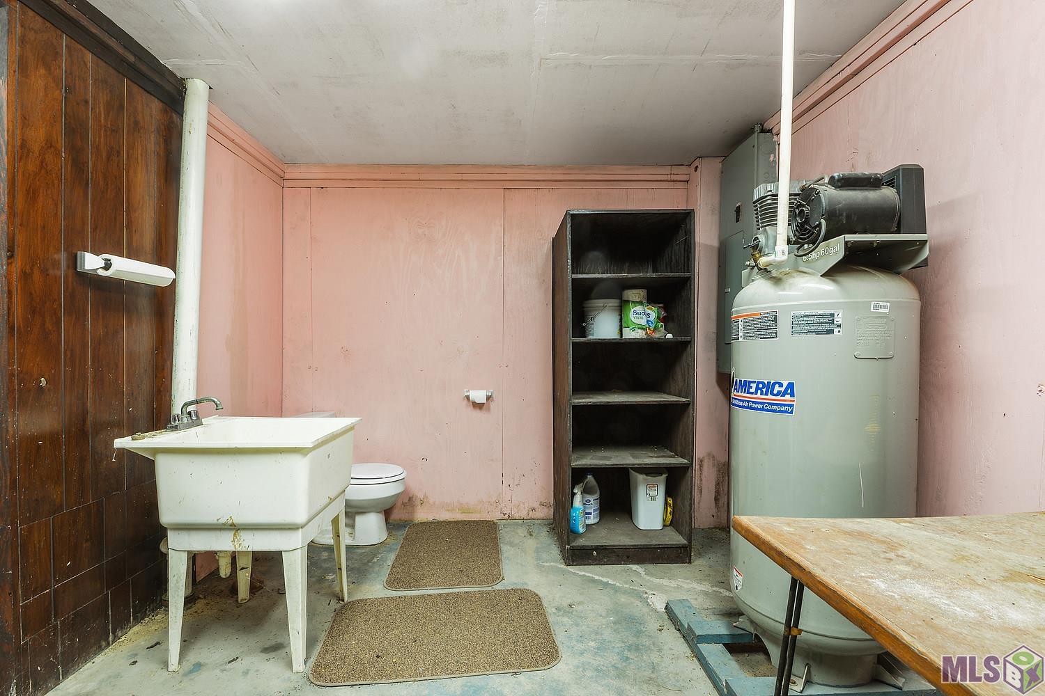 12498 Roundsaville Road Baton Rouge, LA 70818 - Photo 5 of 5