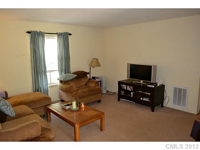 2630 Park Road, Unit B Charlotte, NC 28209 - Photo 6 of 10