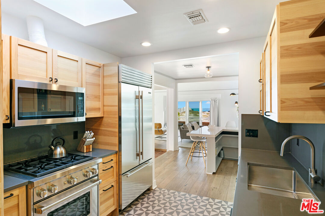 30830 Broad Beach Road Malibu, CA 90265 - Photo 22 of 43