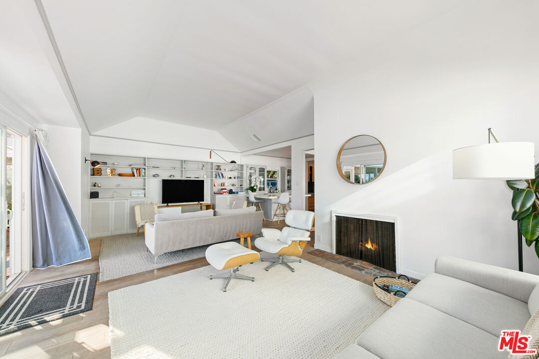 30830 Broad Beach Road Malibu, CA 90265 - Photo 25 of 43