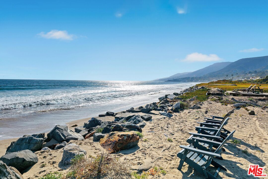 30830 Broad Beach Road Malibu, CA 90265 - Photo 10 of 43