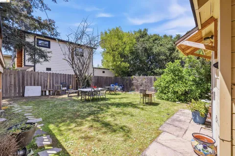 $1,495,000 | 339 Hanover Avenue, Oakland, CA 94606
