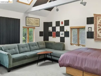 $1,495,000 | 339 Hanover Avenue, Oakland, CA 94606