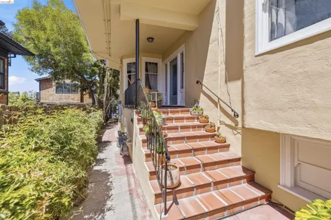 $1,495,000 | 339 Hanover Avenue, Oakland, CA 94606