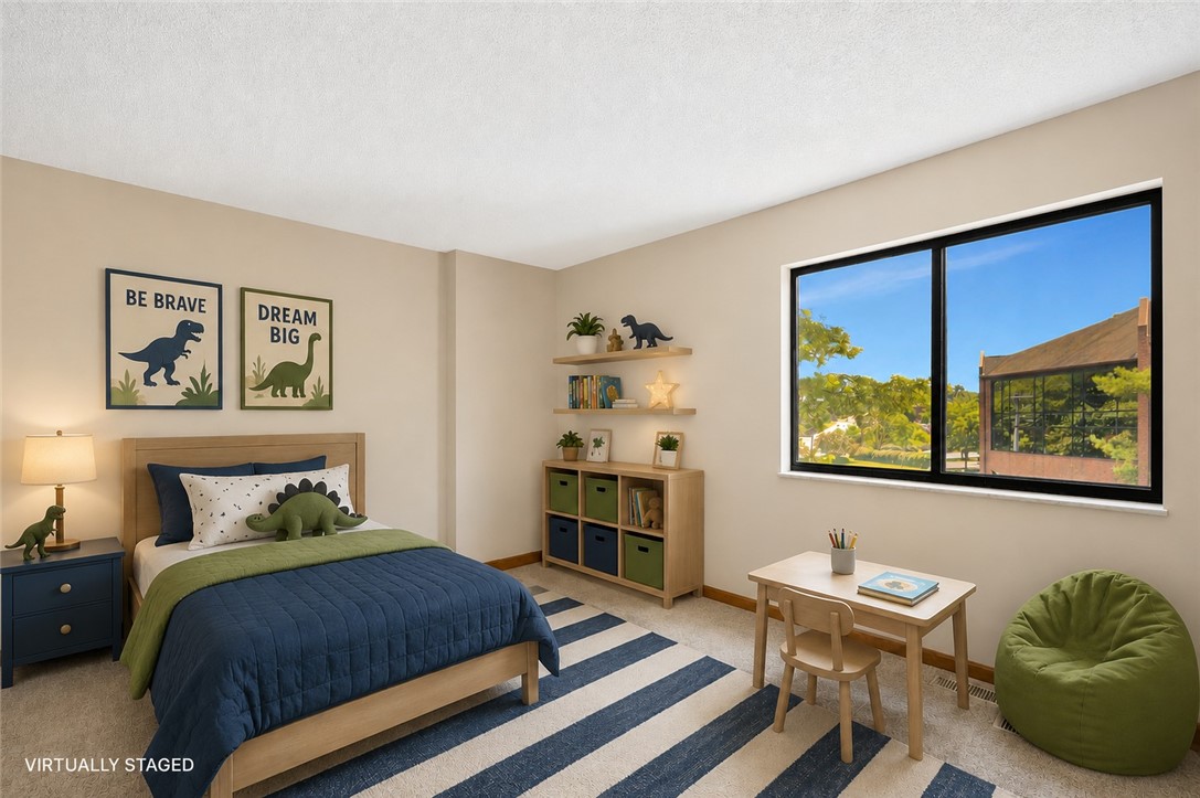 10667 Montgomery Road, Unit 13 Cincinnati, OH 45242 - Photo 20 of 39 Gallery Image 20