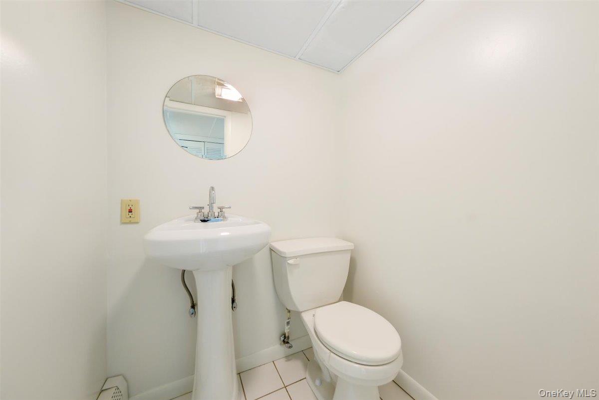 22 Quaker Hill Road Monroe, NY 10950 - Photo 29 of 36