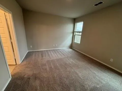 $2,150 | 971 Hurstwood Drive, Van Alstyne, TX 75495