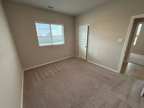 $2,150 | 971 Hurstwood Drive, Van Alstyne, TX 75495