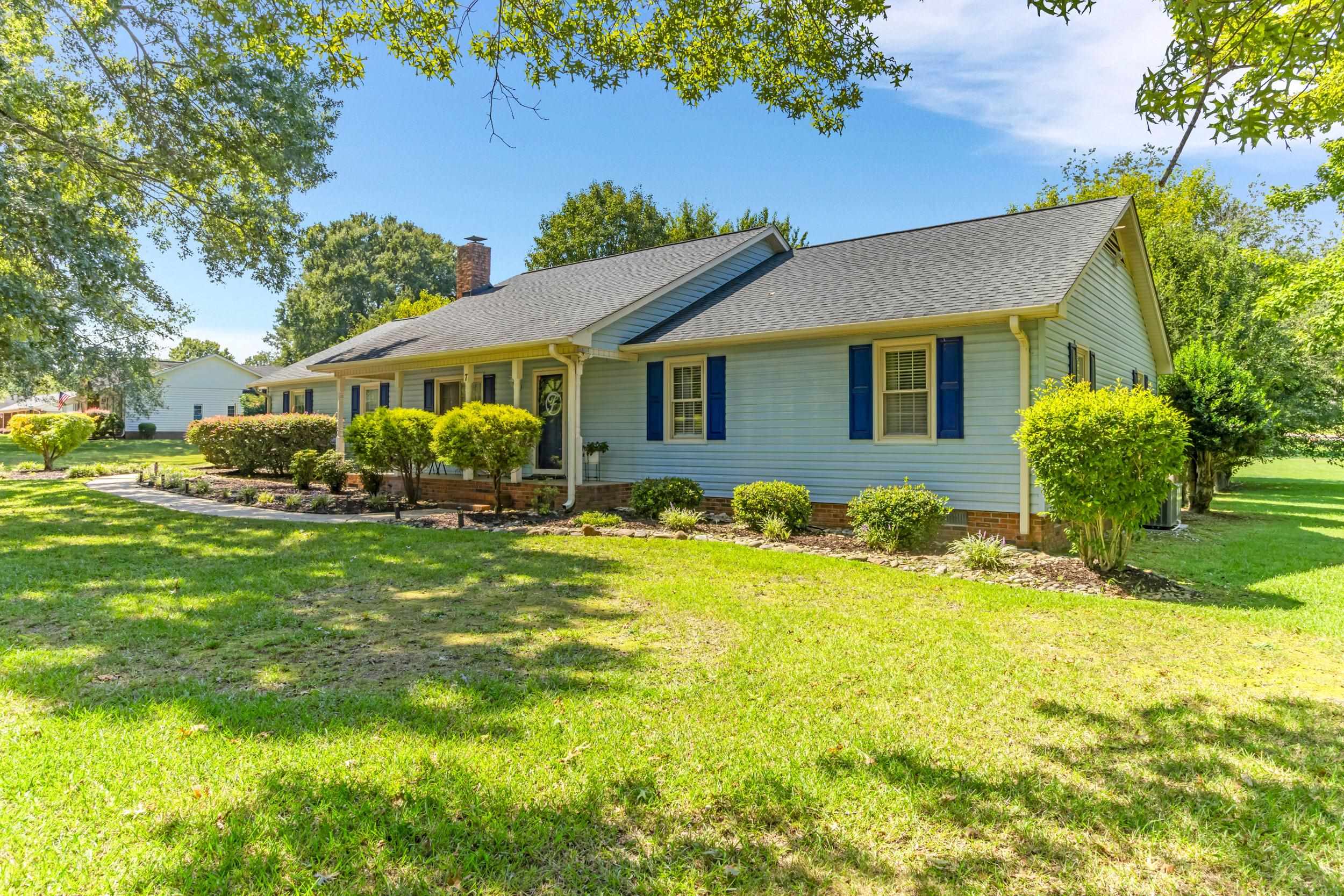 7 Chestnut Ridge Drive Inman, SC 29349 - Photo 2 of 30 Gallery Image 2