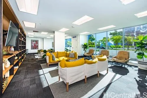 $3,500 | 988 Halekauwila Street, Unit 3207, Honolulu, HI 96814