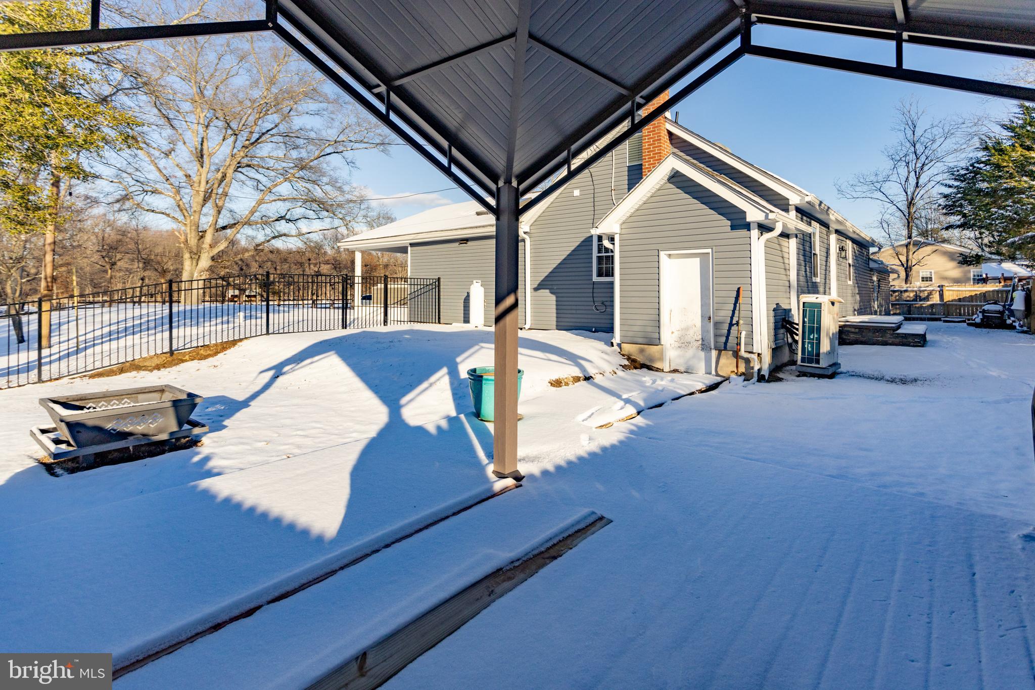 282 Juliustown Road Columbus, NJ 08022 - Photo 33 of 37 a view of a house with a yard
