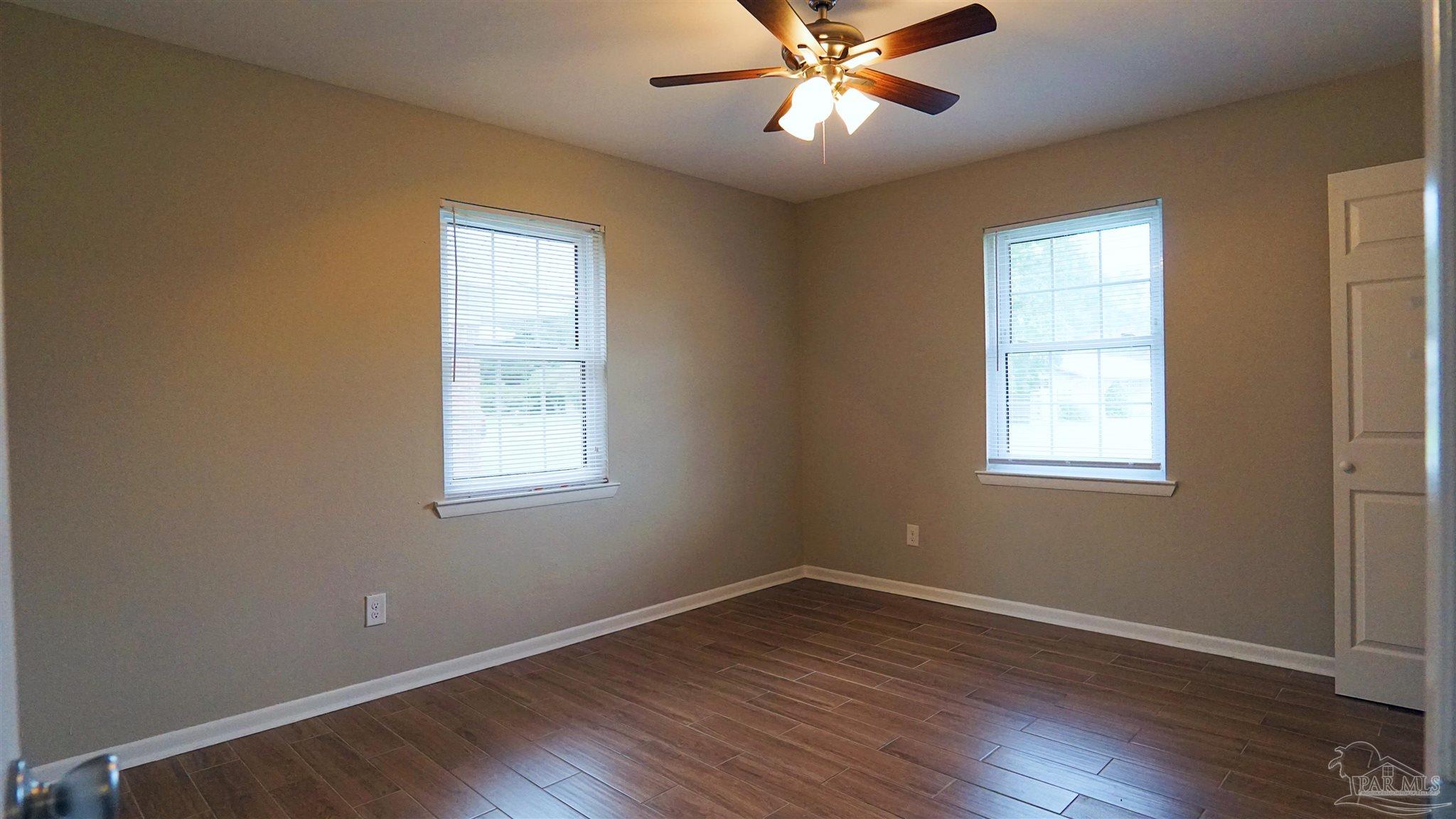 5805 Adelyn Road Pensacola, FL 32504 - Photo 16 of 27