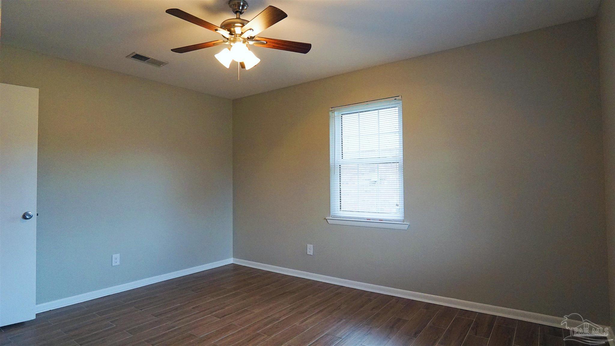 5805 Adelyn Road Pensacola, FL 32504 - Photo 18 of 27