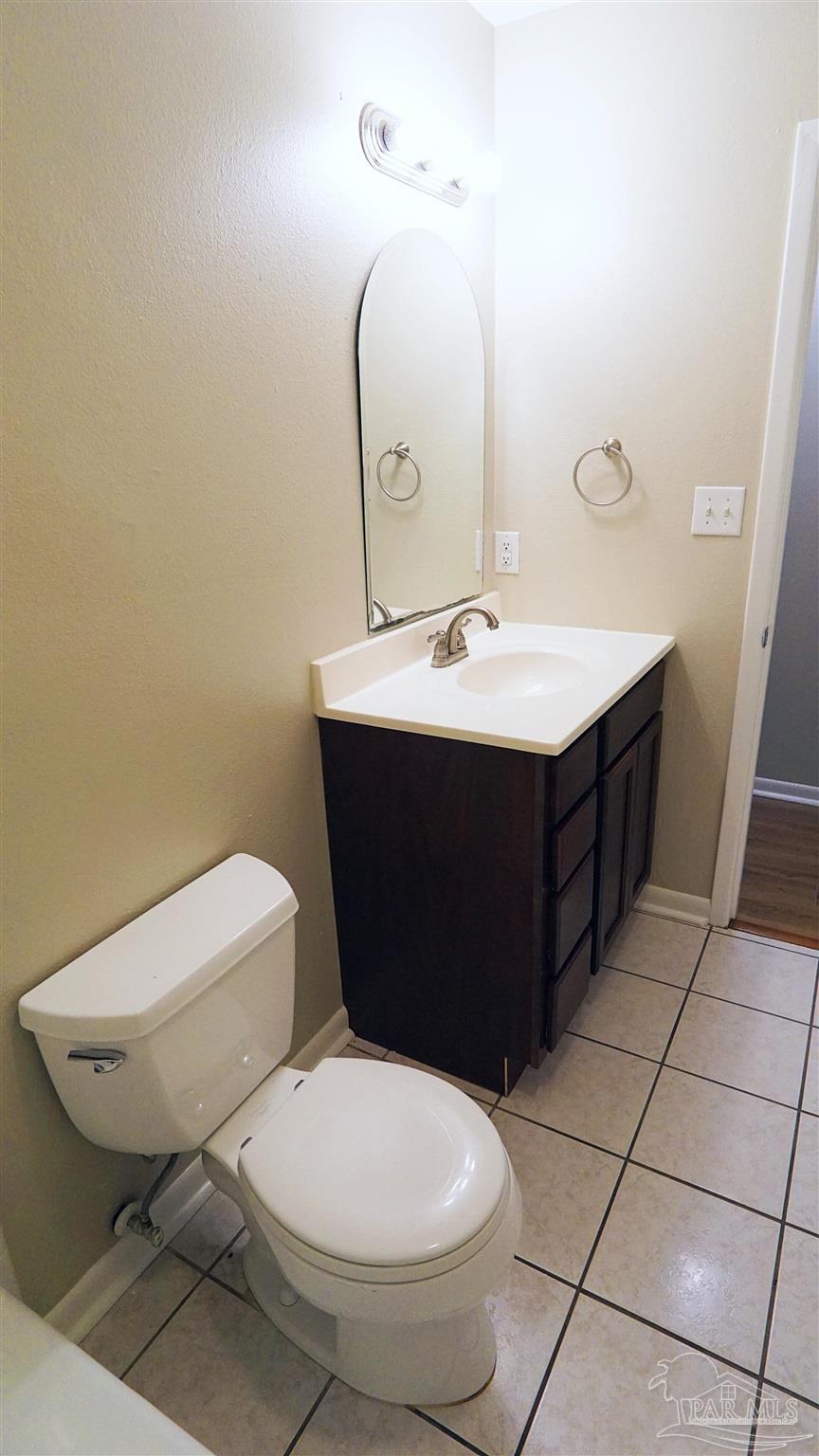 5805 Adelyn Road Pensacola, FL 32504 - Photo 22 of 27