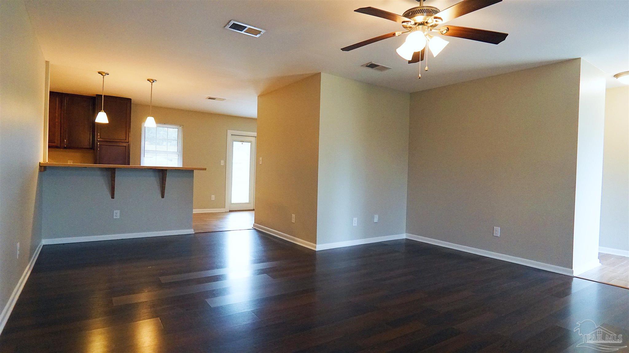 5805 Adelyn Road Pensacola, FL 32504 - Photo 3 of 27