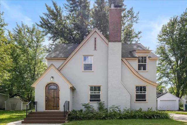 $205,000 | 605 4th Avenue Southwest, Austin, MN 55912