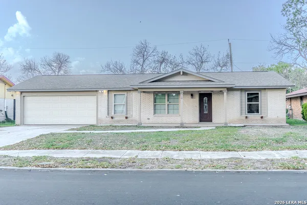 $1,995 | 4719 Old Coach Lane, San Antonio, TX 78220