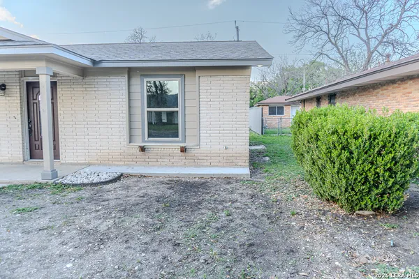 $1,995 | 4719 Old Coach Lane, San Antonio, TX 78220