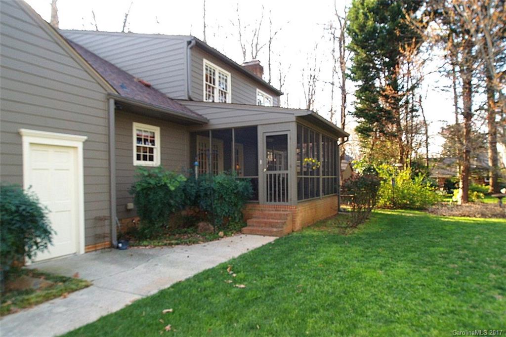 5905 Kirkpatrick Road Charlotte, NC 28211 - Photo 16 of 19 Gallery Image 16