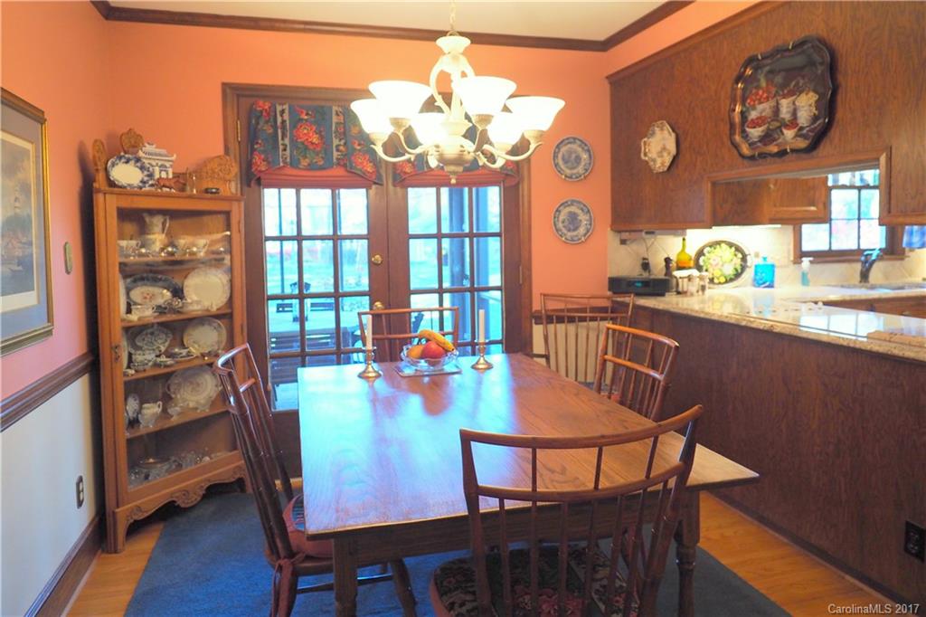 5905 Kirkpatrick Road Charlotte, NC 28211 - Photo 8 of 19 Gallery Image 8