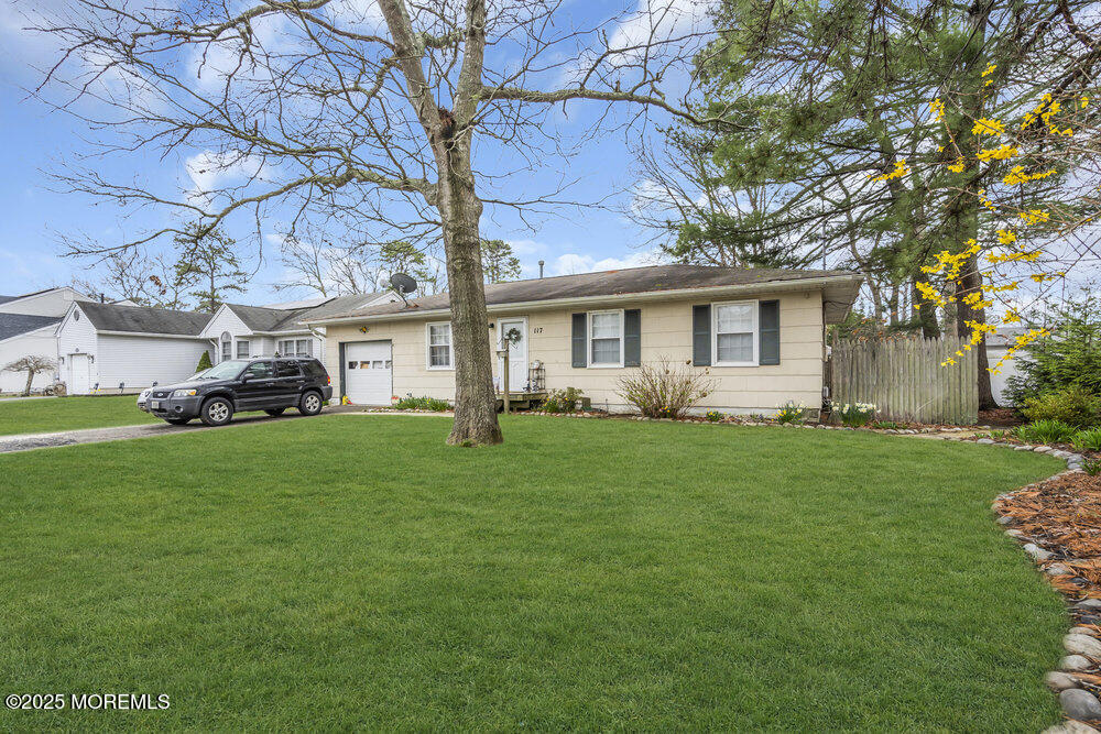 117 Bowsprit Road Manahawkin, NJ 08050 - Photo 38 of 39 005_dsc09711-1_450