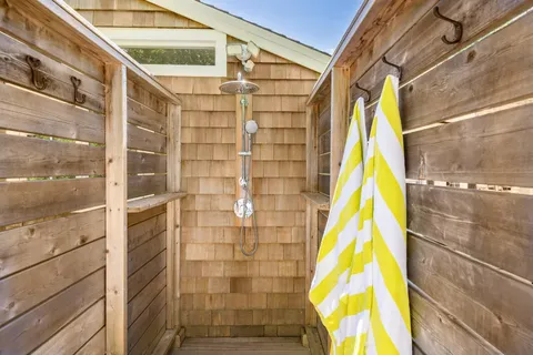 $2,895,000 | 29 Denison Road, Sag Harbor, NY 11963