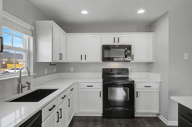 $440,000 | 5003 Twin Feather Run, Spring Hill, TN 37174