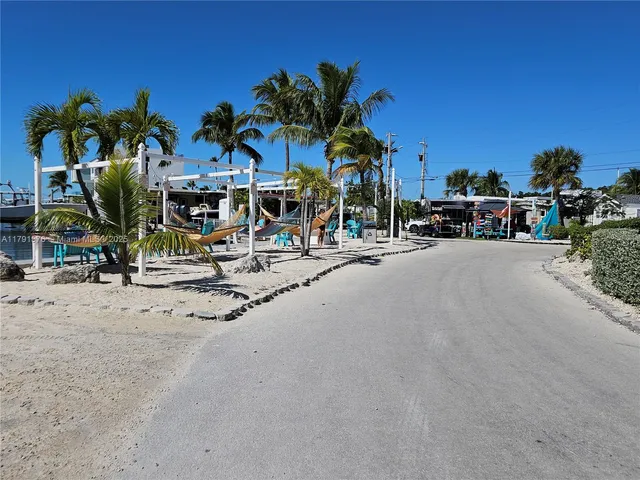 $665,000 | 325 Calusa Street, Key Largo, FL 33037