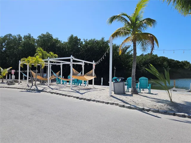 $665,000 | 325 Calusa Street, Key Largo, FL 33037
