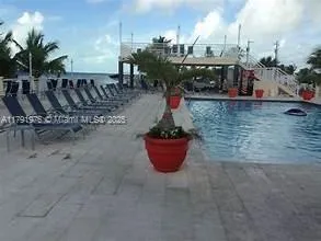 $665,000 | 325 Calusa Street, Key Largo, FL 33037