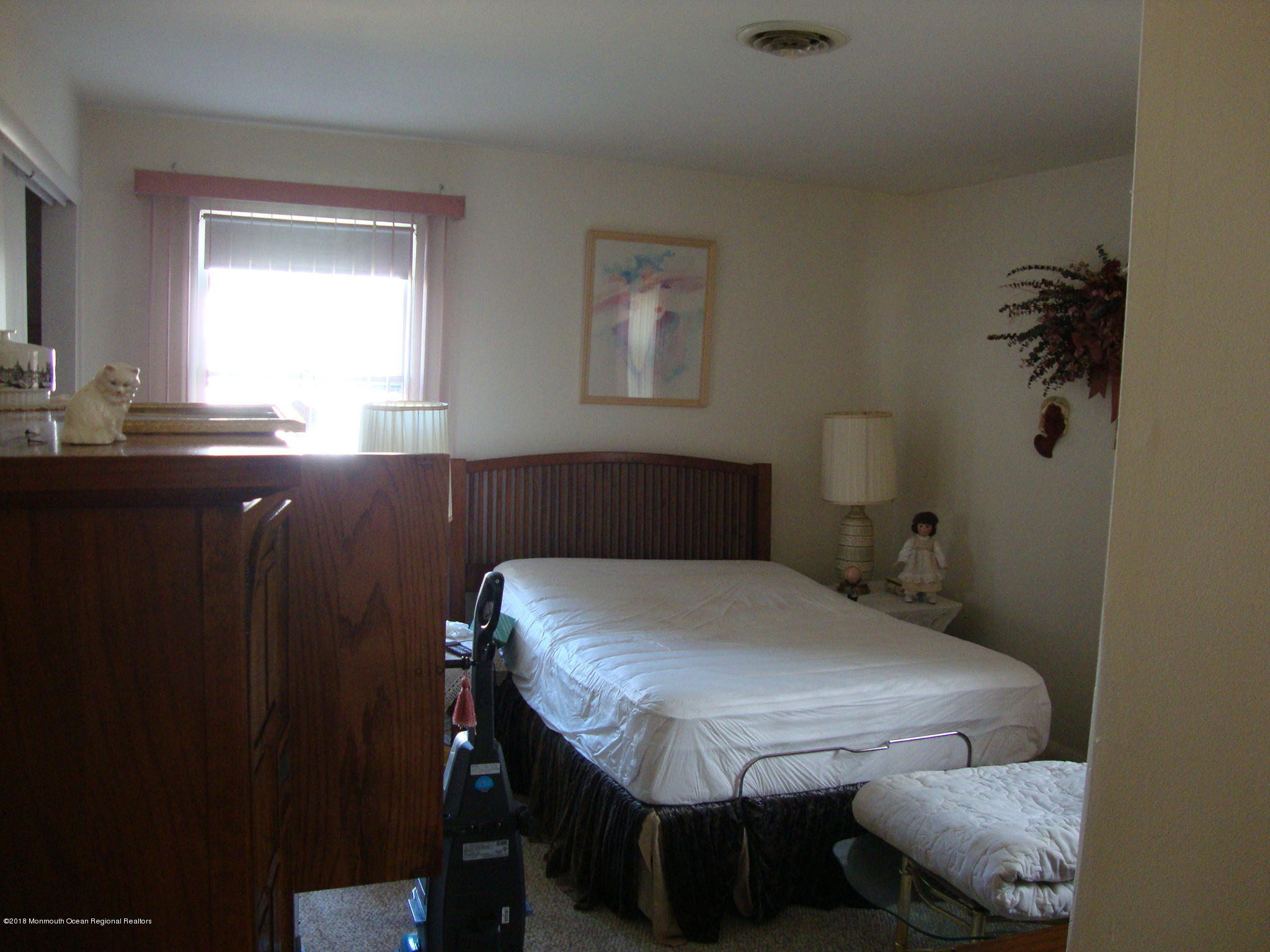 27 Hartford Road Whiting, NJ 08759 - Photo 9 of 10 27 Hartford 009