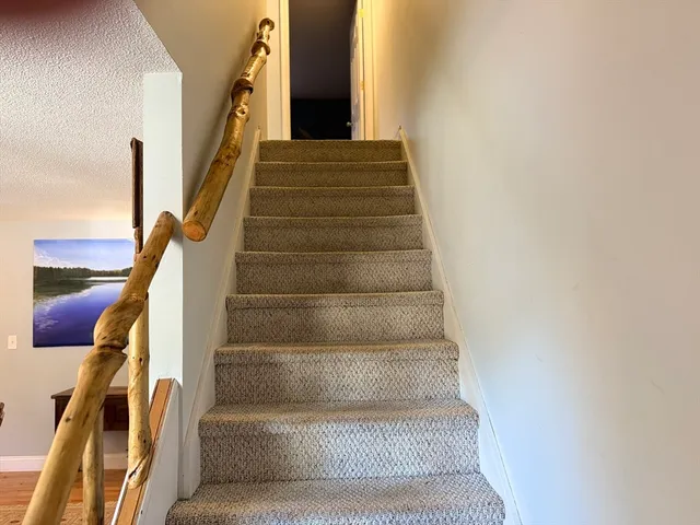 $285,000 | 14 Granby Heights, Unit 14, Granby, MA 01033