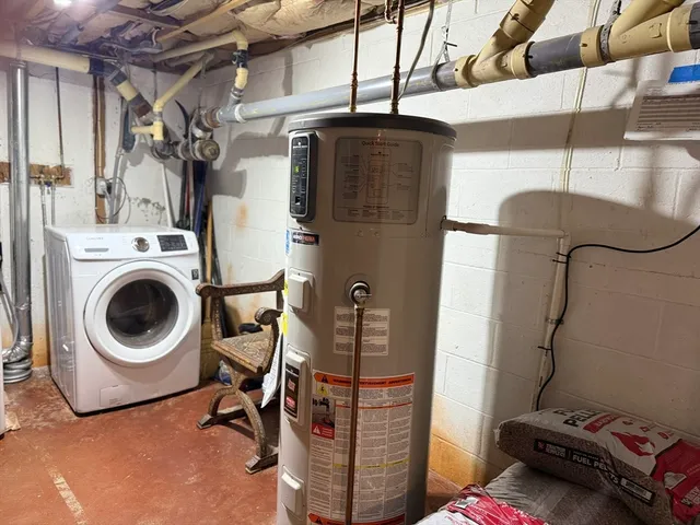 $285,000 | 14 Granby Heights, Unit 14, Granby, MA 01033