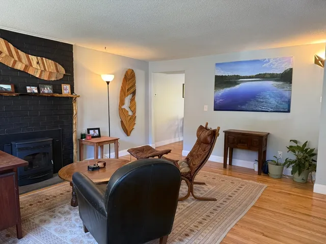 $285,000 | 14 Granby Heights, Unit 14, Granby, MA 01033