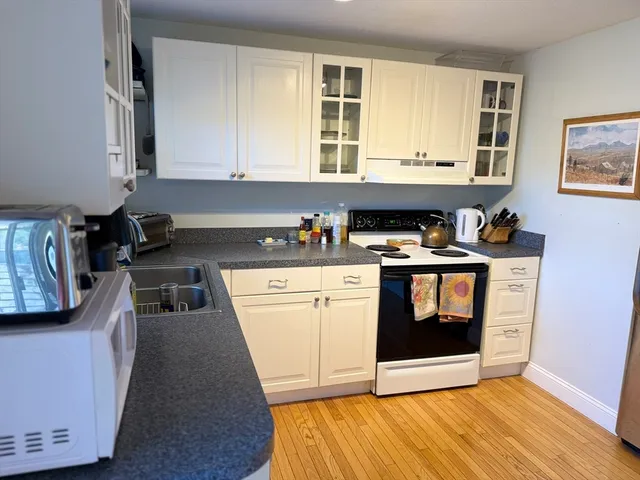 $285,000 | 14 Granby Heights, Unit 14, Granby, MA 01033