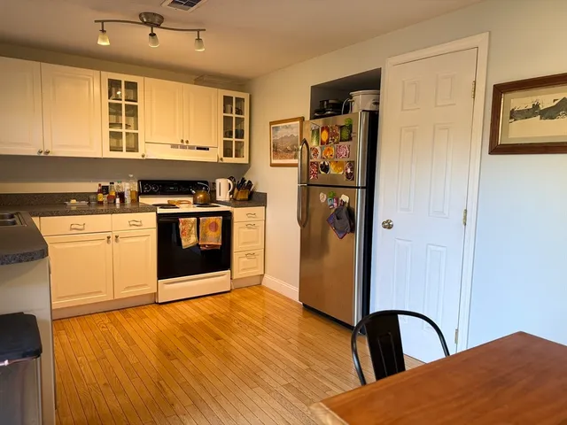 $285,000 | 14 Granby Heights, Unit 14, Granby, MA 01033