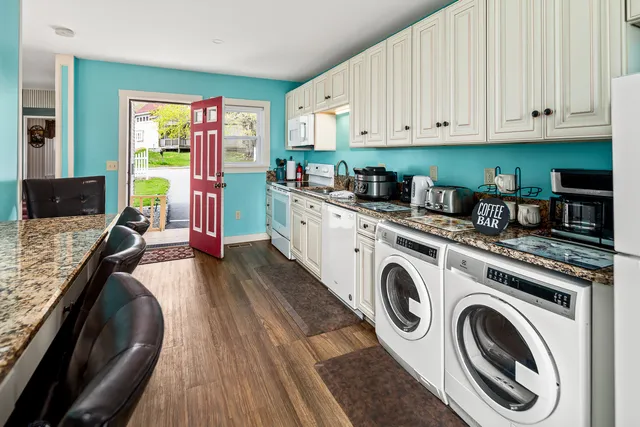 $1,250,000 | 4 Warrenton Street, Rockport, ME 04856