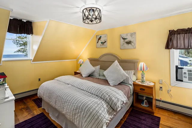 $1,250,000 | 4 Warrenton Street, Rockport, ME 04856