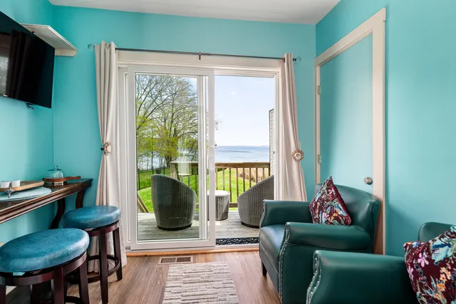 $1,250,000 | 4 Warrenton Street, Rockport, ME 04856