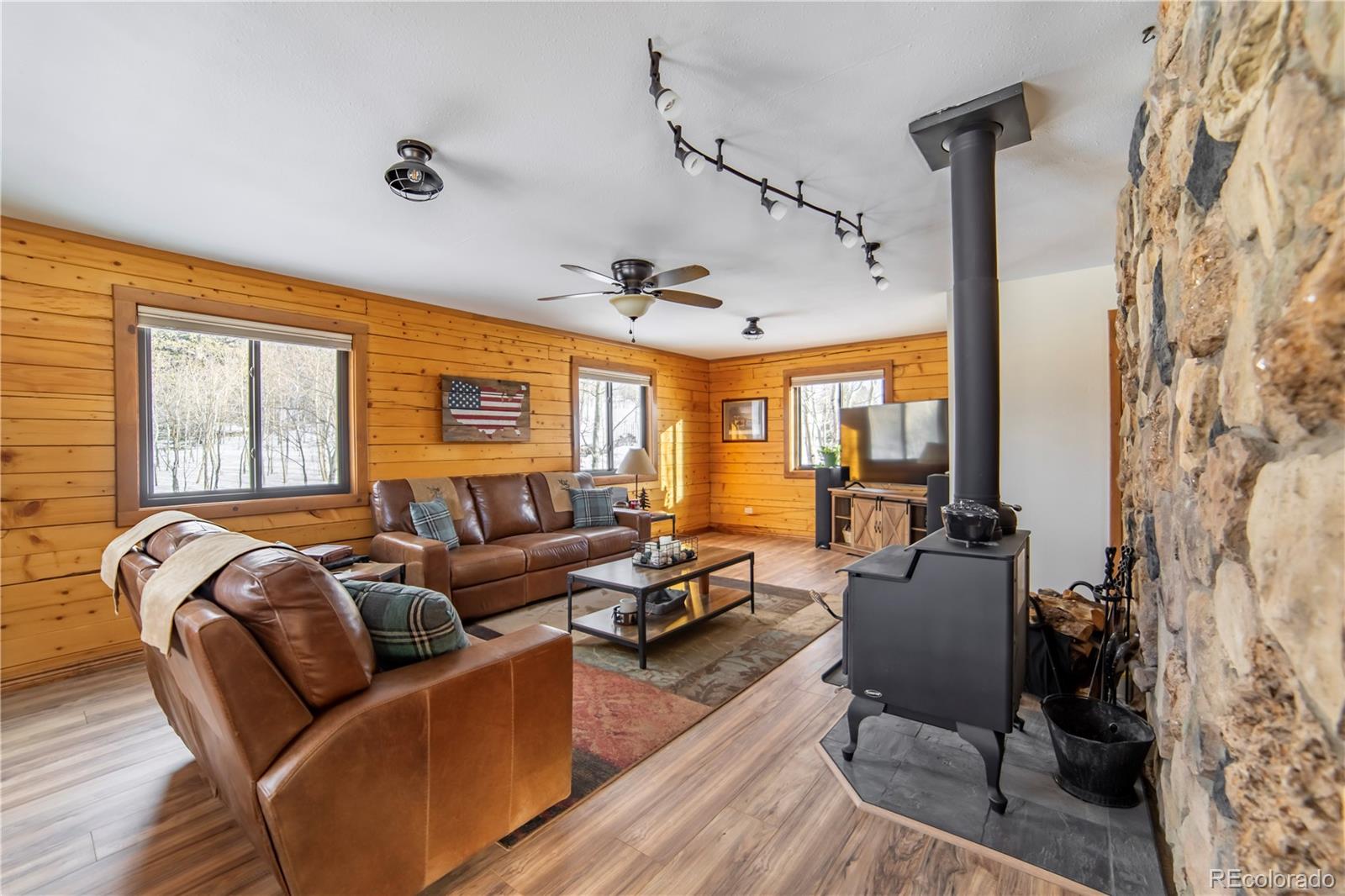 2387 Buffalo Ridge Road Como, CO 80432 - Photo 7 of 31 Gallery Image 7