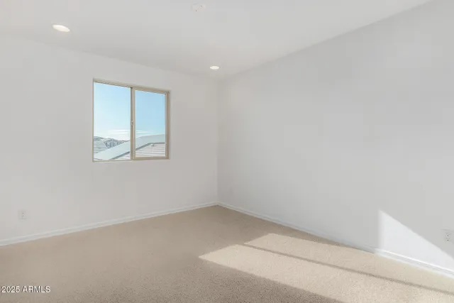 $2,800 | 15138 West Hadley Street, Goodyear, AZ 85338