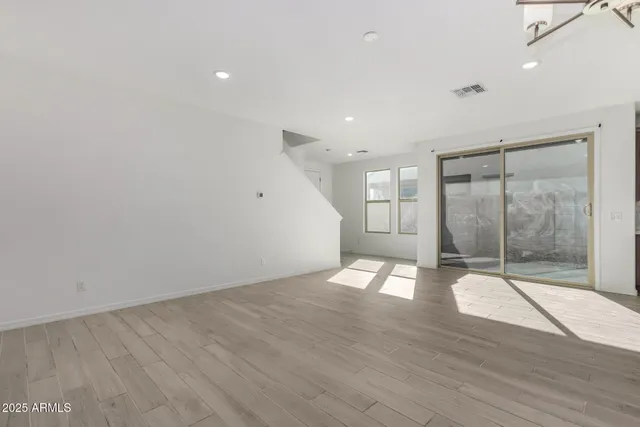 $2,800 | 15138 West Hadley Street, Goodyear, AZ 85338