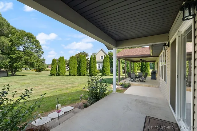 $485,000 | 4 Orchard Road, Loogootee, IN 47553