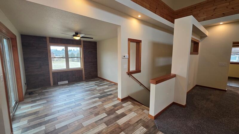 576 Trail Ridge Lane Plymouth, WI 53073 - Photo 11 of 46 Dining Room