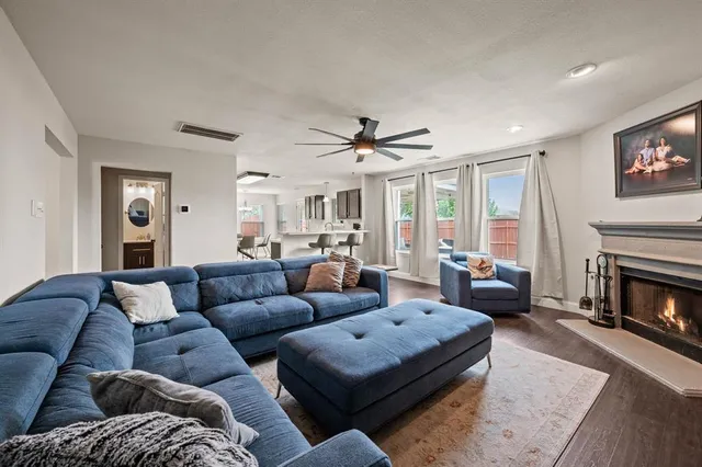 $475,000 | 1040 Canyon Drive, Justin, TX 76247