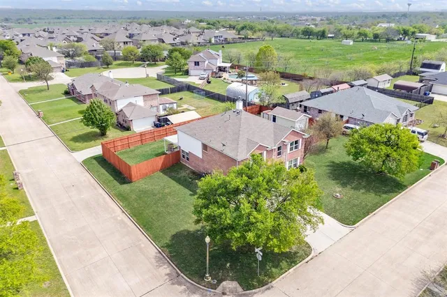 $475,000 | 1040 Canyon Drive, Justin, TX 76247