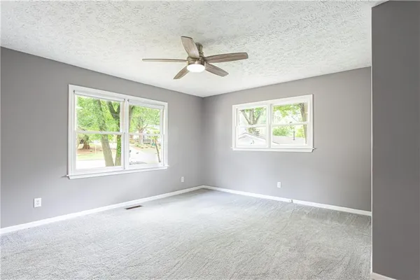 $395,000 | 848 East Avenue, Scottdale, GA 30079