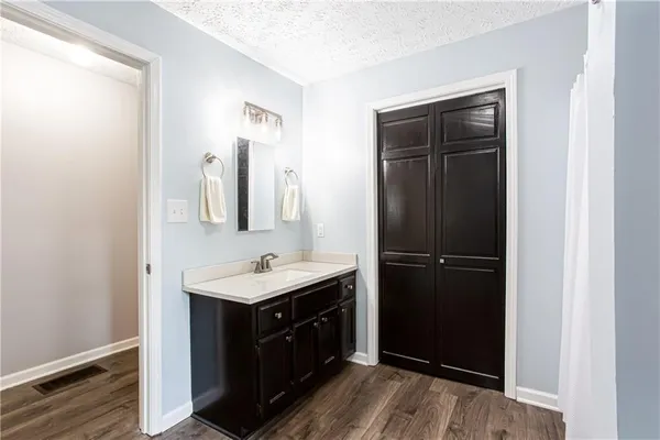 $395,000 | 848 East Avenue, Scottdale, GA 30079