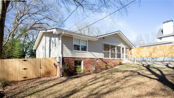 $395,000 | 848 East Avenue, Scottdale, GA 30079
