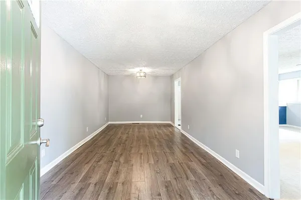 $395,000 | 848 East Avenue, Scottdale, GA 30079